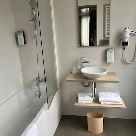 Campanile 14 - Maine Montparnasse Hotel 3*