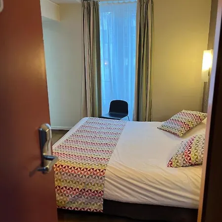 Hotel Campanile 14 - Maine Montparnasse 3*