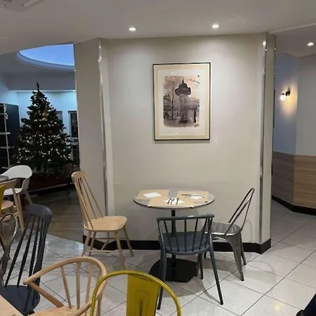 캠파닐 14 - 메인 몽파르나스 호텔 3*