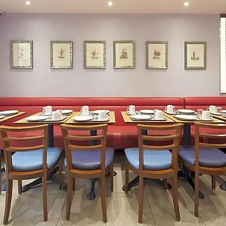 Hotel Campanile 14 - Maine Montparnasse 3*