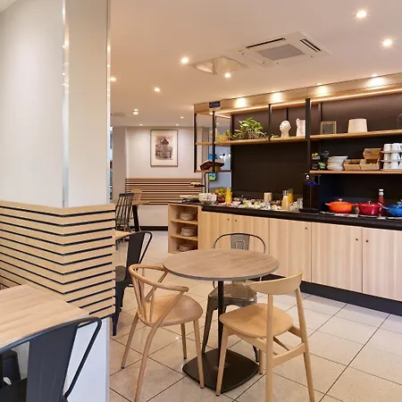 Campanile 14 - Maine Montparnasse Hotel 3*