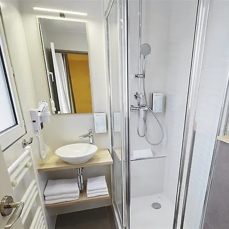 Campanile Prime - 14 Maine Montparnasse 3* Parigi