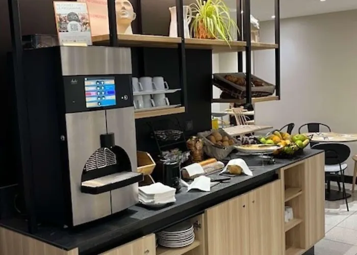 カンパニール 14 - メーヌ モンパルナス 3*